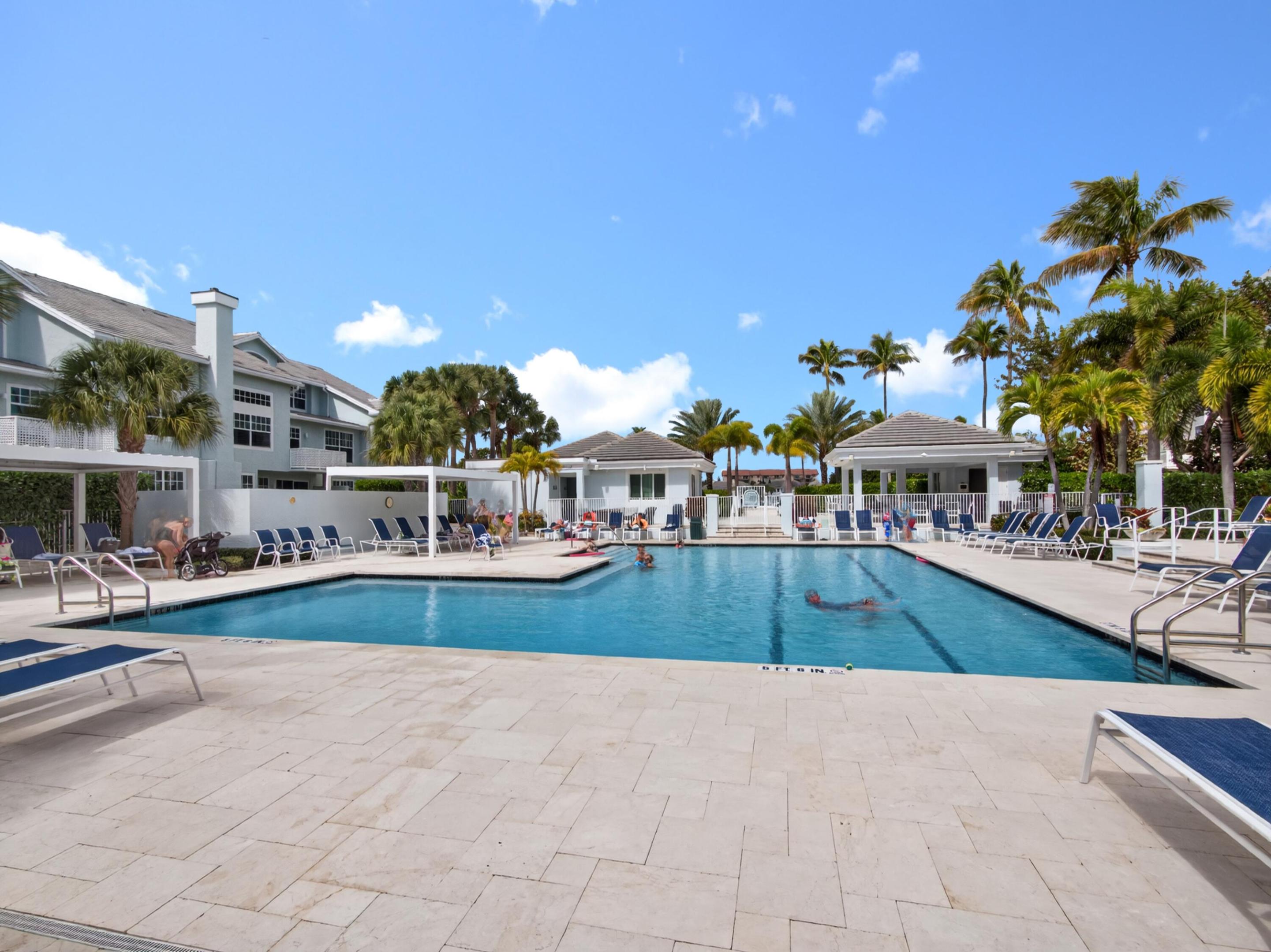 Sea Colony - The Lakes - Residential