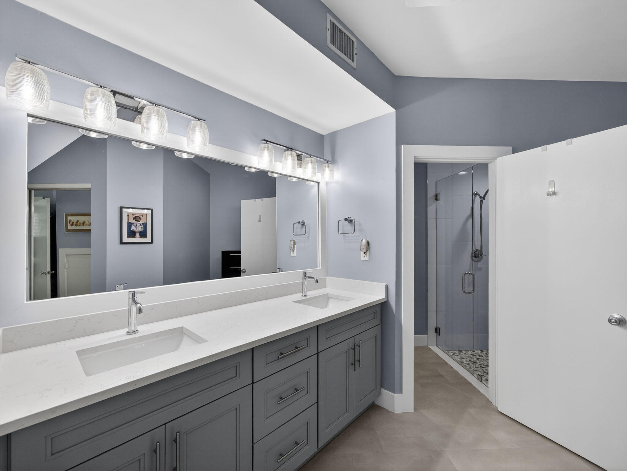 Sea Colony - The Lakes - Residential