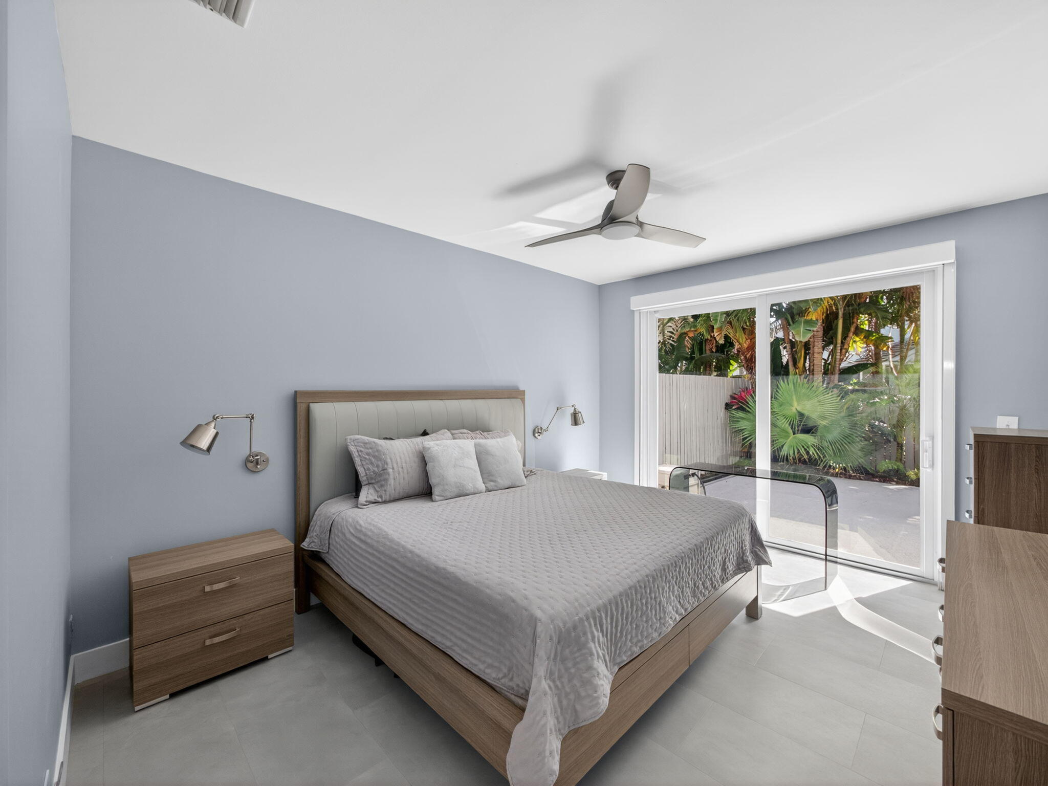 Sea Colony - The Lakes - Residential