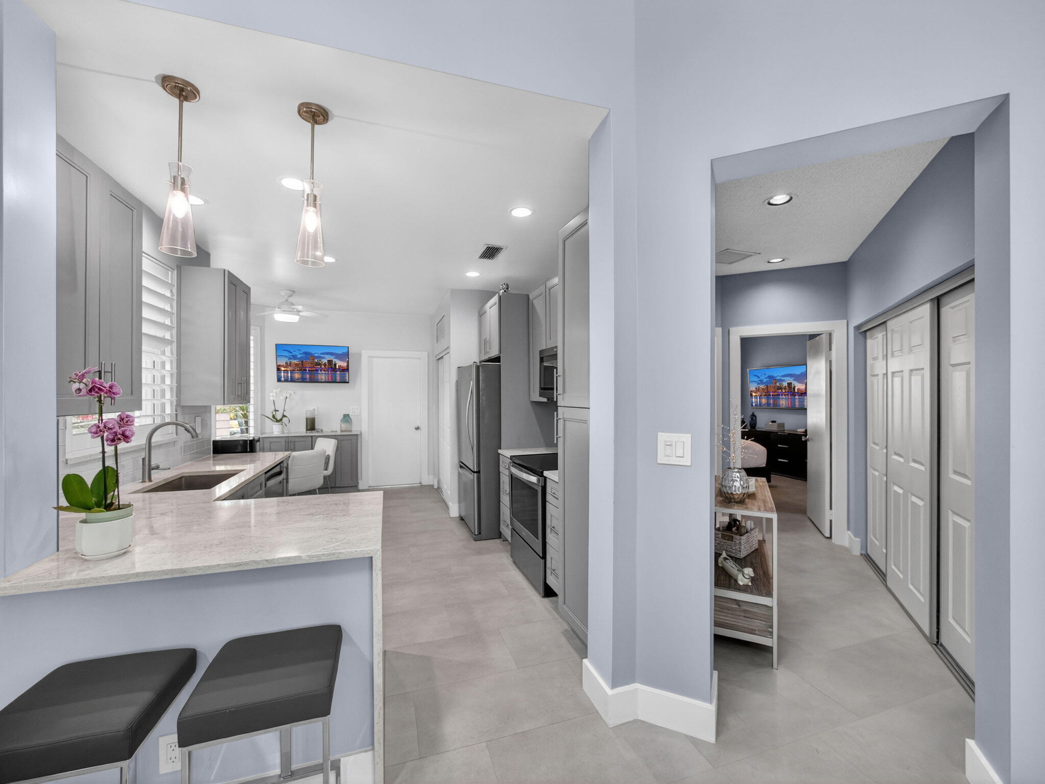 Sea Colony - The Lakes - Residential