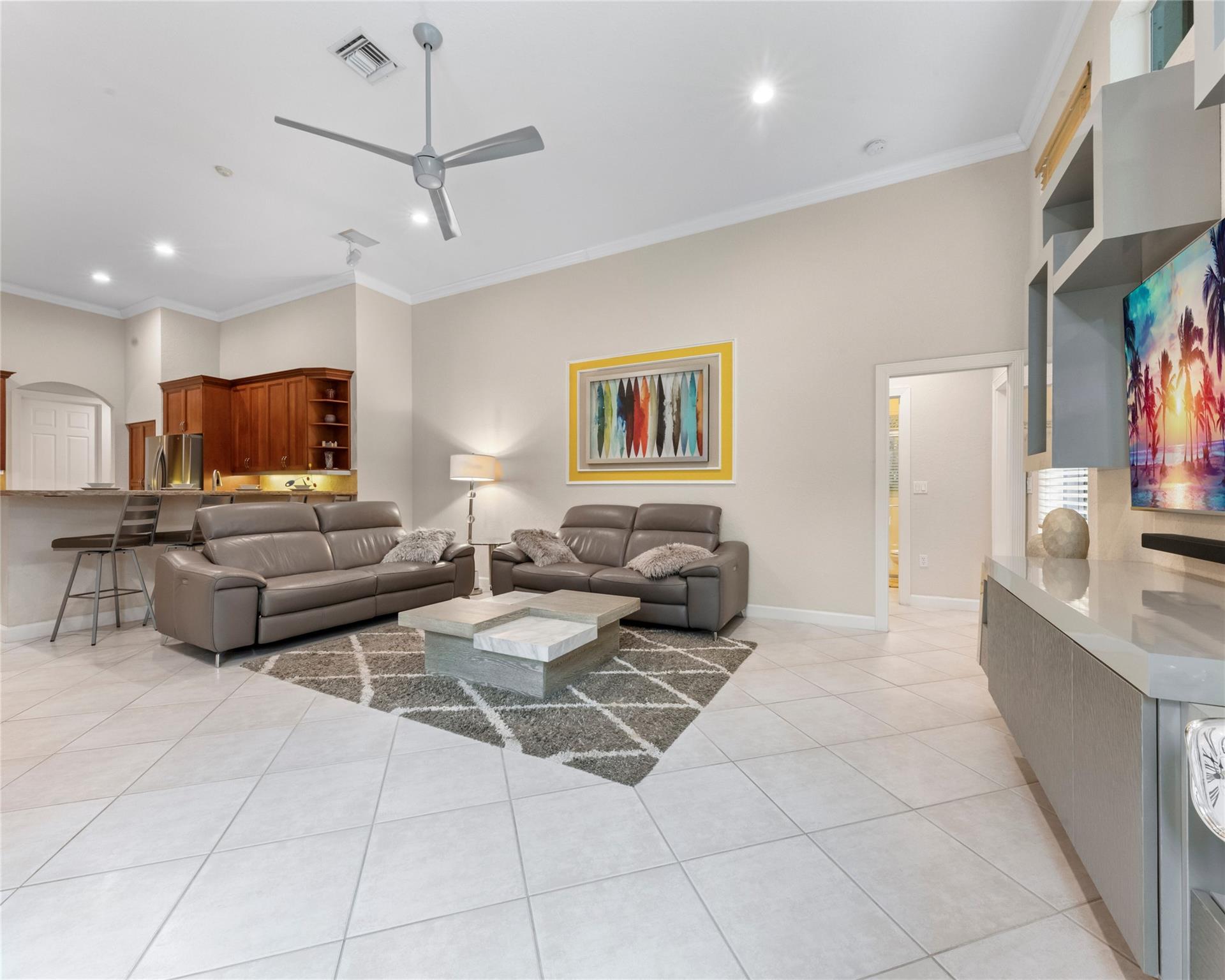 Fox Ridge 157-8 B - Residential