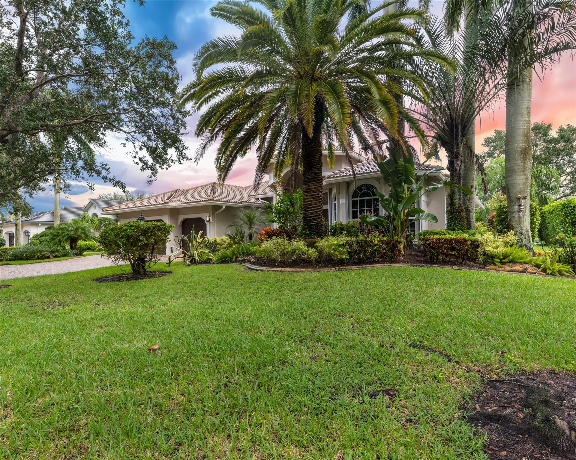 Fox Ridge 157-8 B - Residential