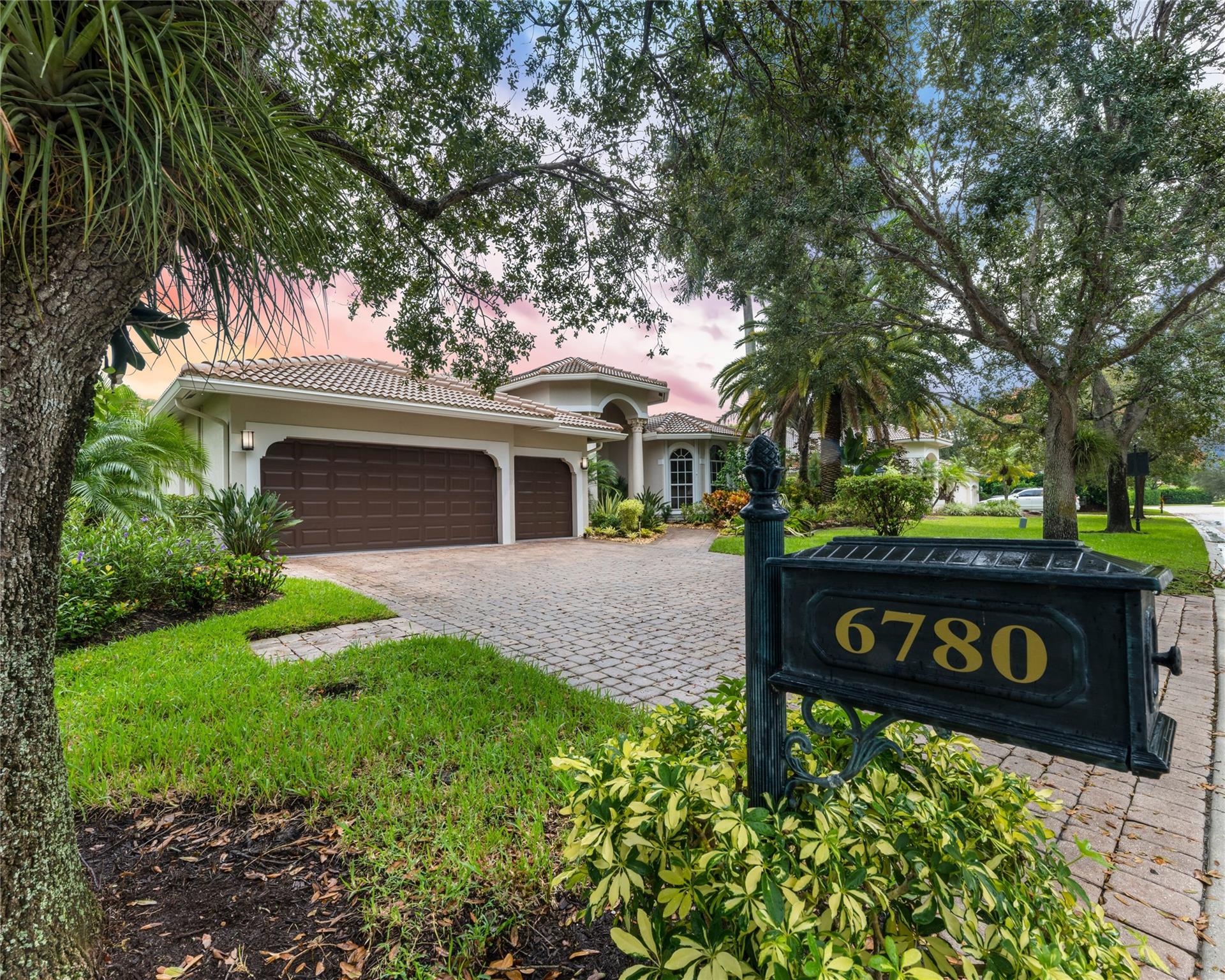 Fox Ridge 157-8 B - Residential