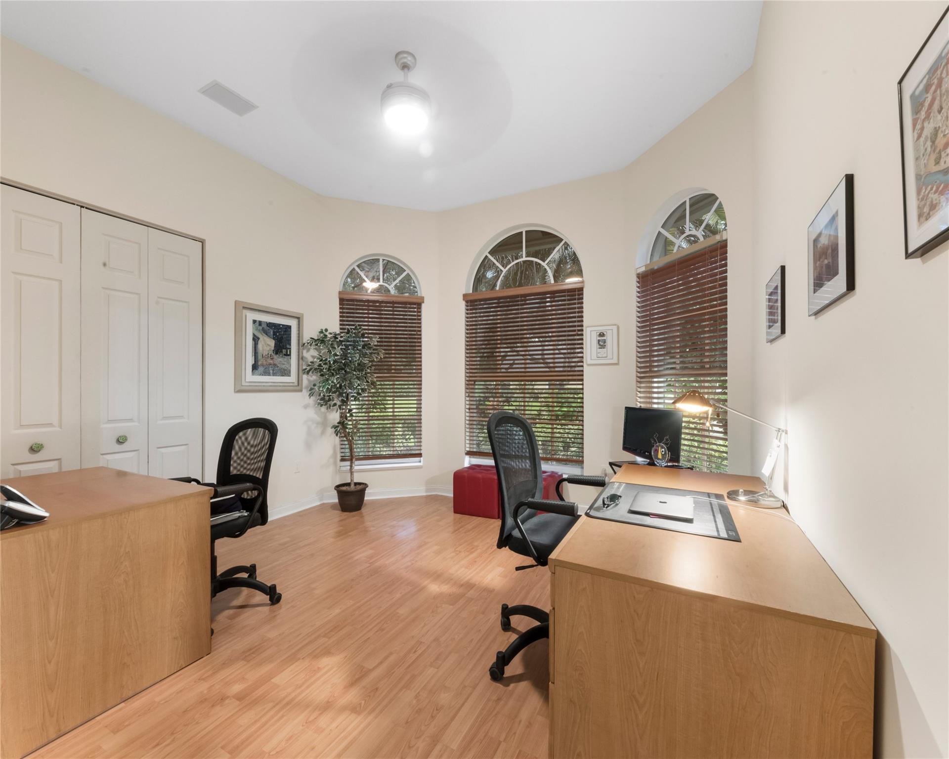 Fox Ridge 157-8 B - Residential