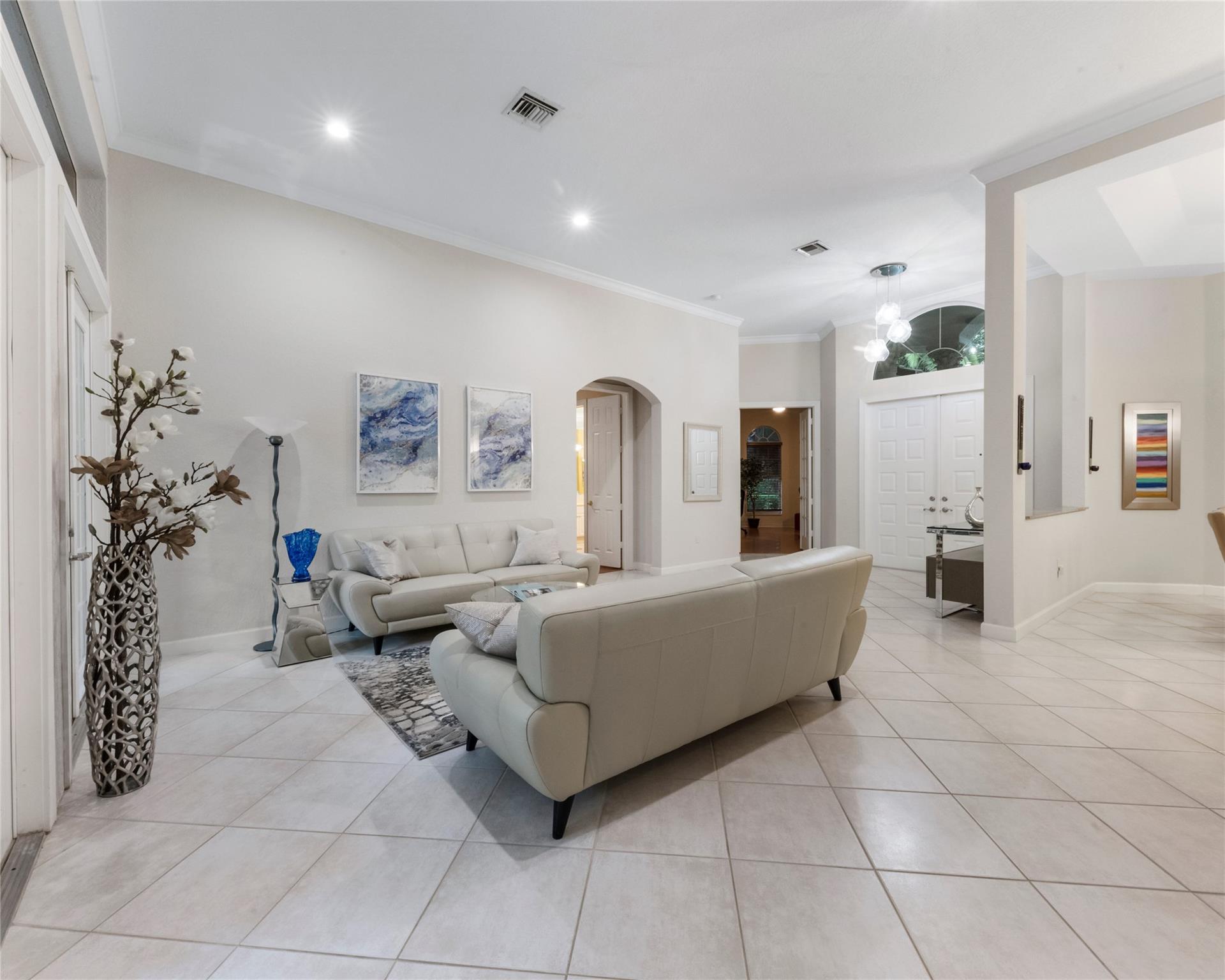 Fox Ridge 157-8 B - Residential
