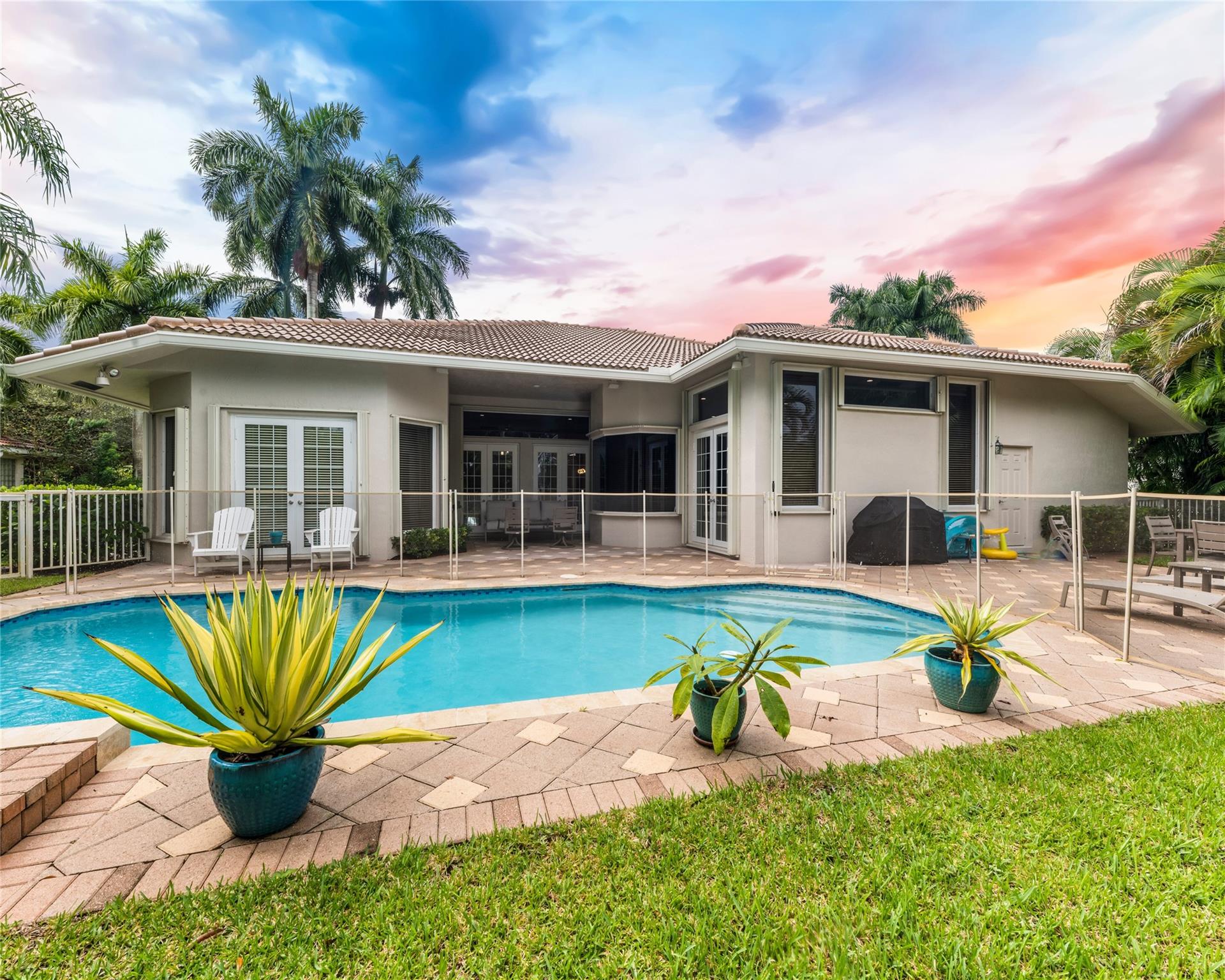 Fox Ridge 157-8 B - Residential