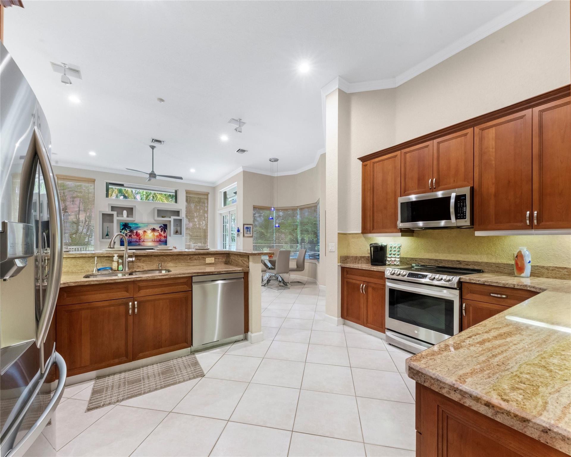 Fox Ridge 157-8 B - Residential