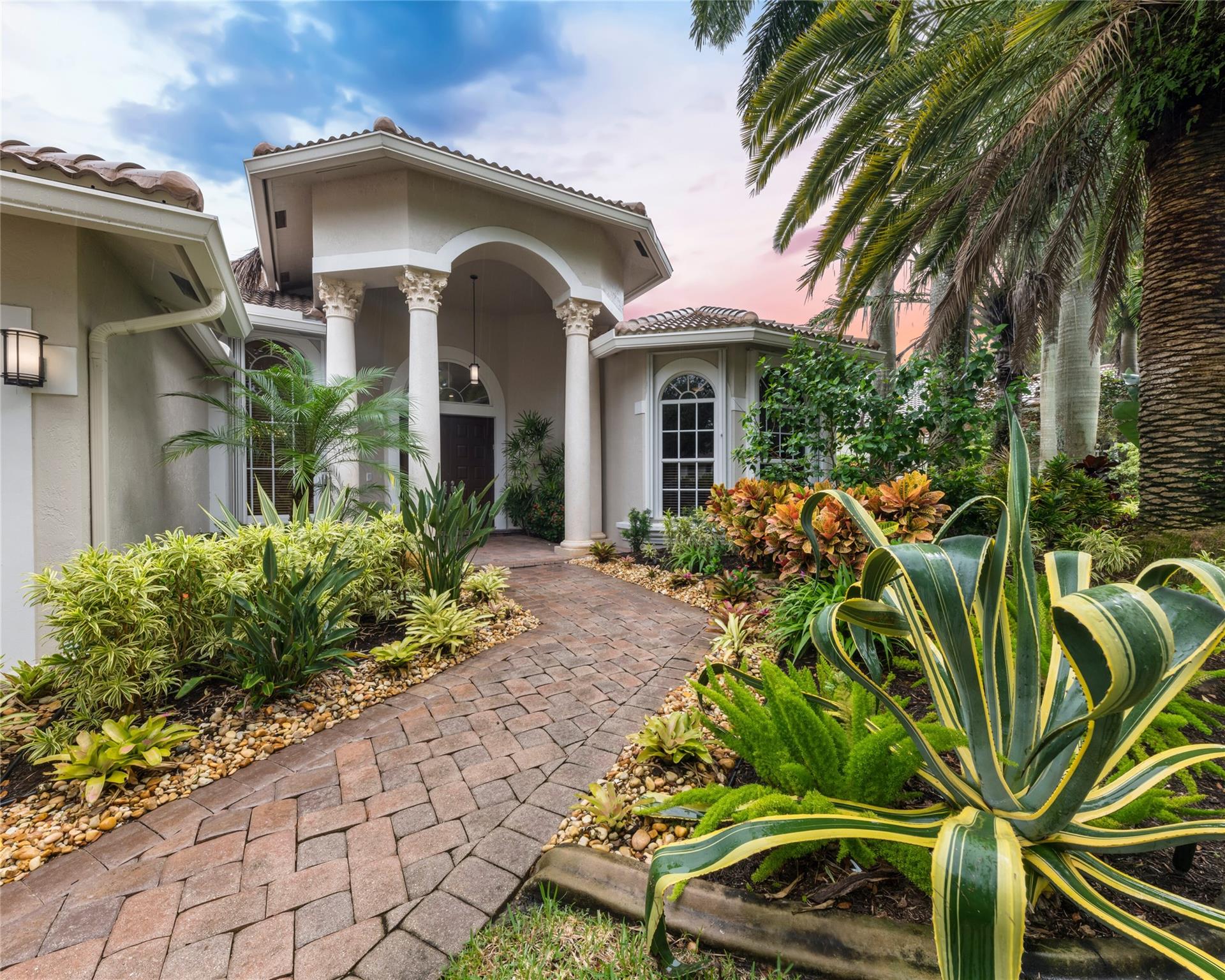 Fox Ridge 157-8 B - Residential