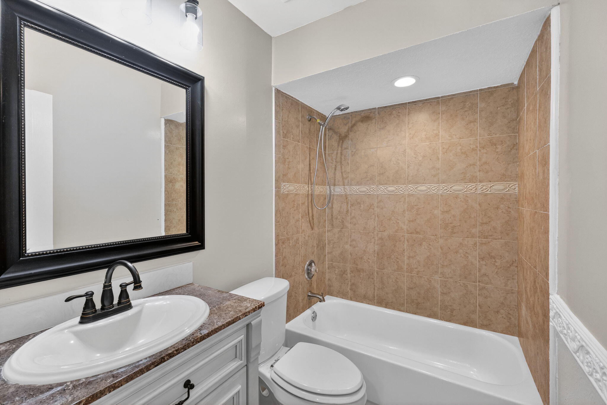 WIMBLEDON AT JACARANDA CONDO - Residential