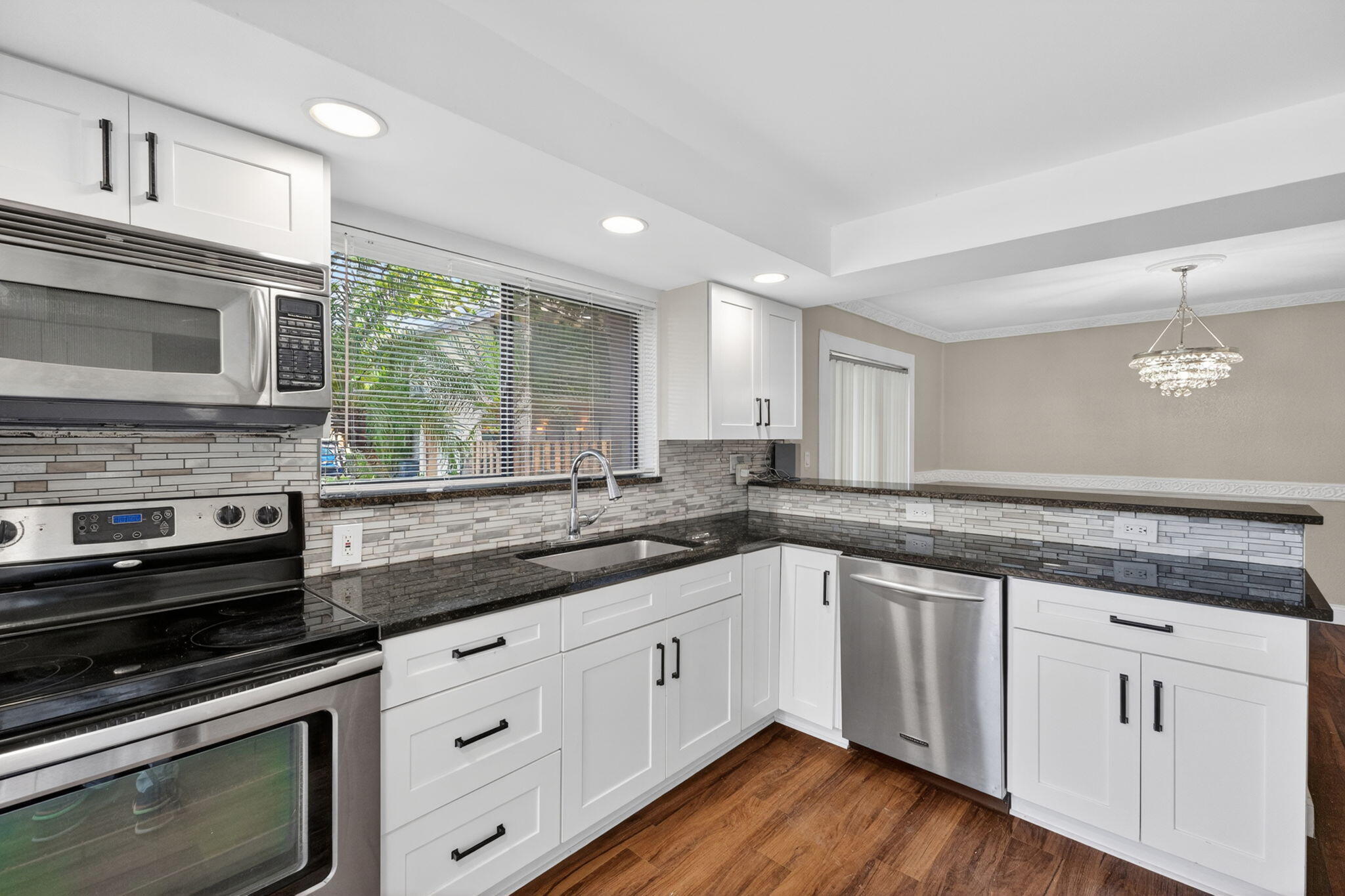 WIMBLEDON AT JACARANDA CONDO - Residential