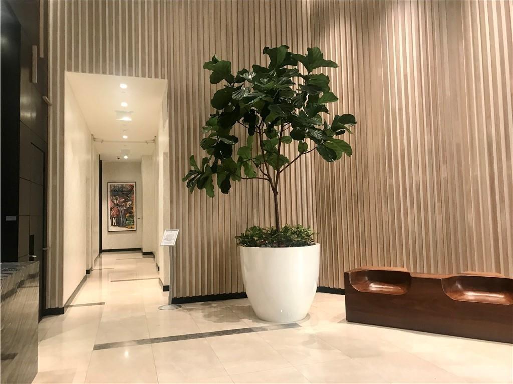 BRICKELL HEIGHTS EAST - Residential