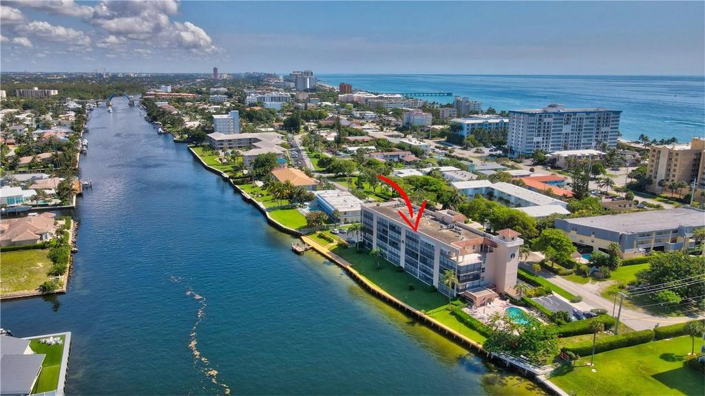 Photo of 985 SE 19 Avenue #204, Deerfield Beach, FL 33441 (MLS # F10534705)