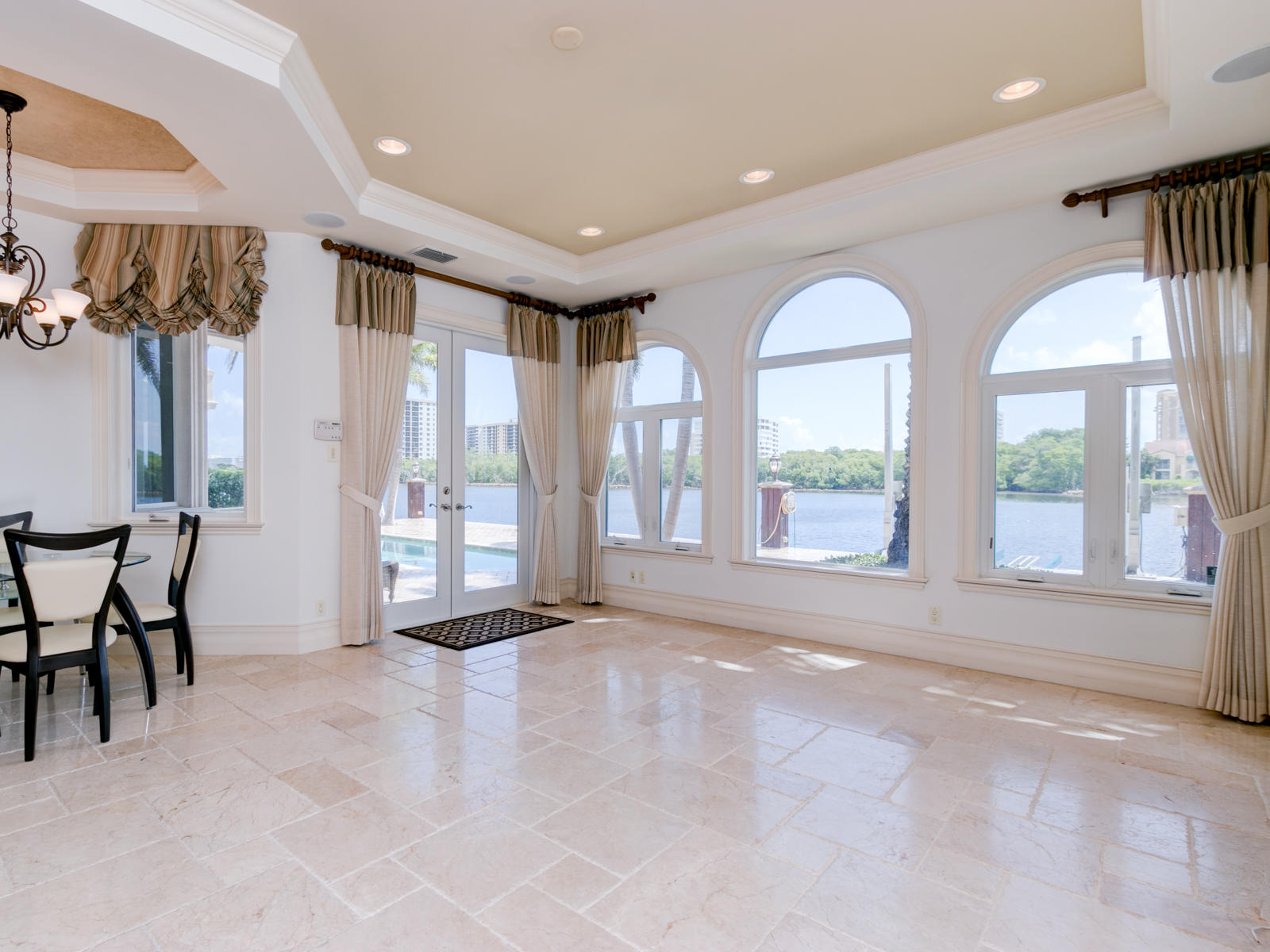 BOCA HARBOUR ISLAND SEC - Residential