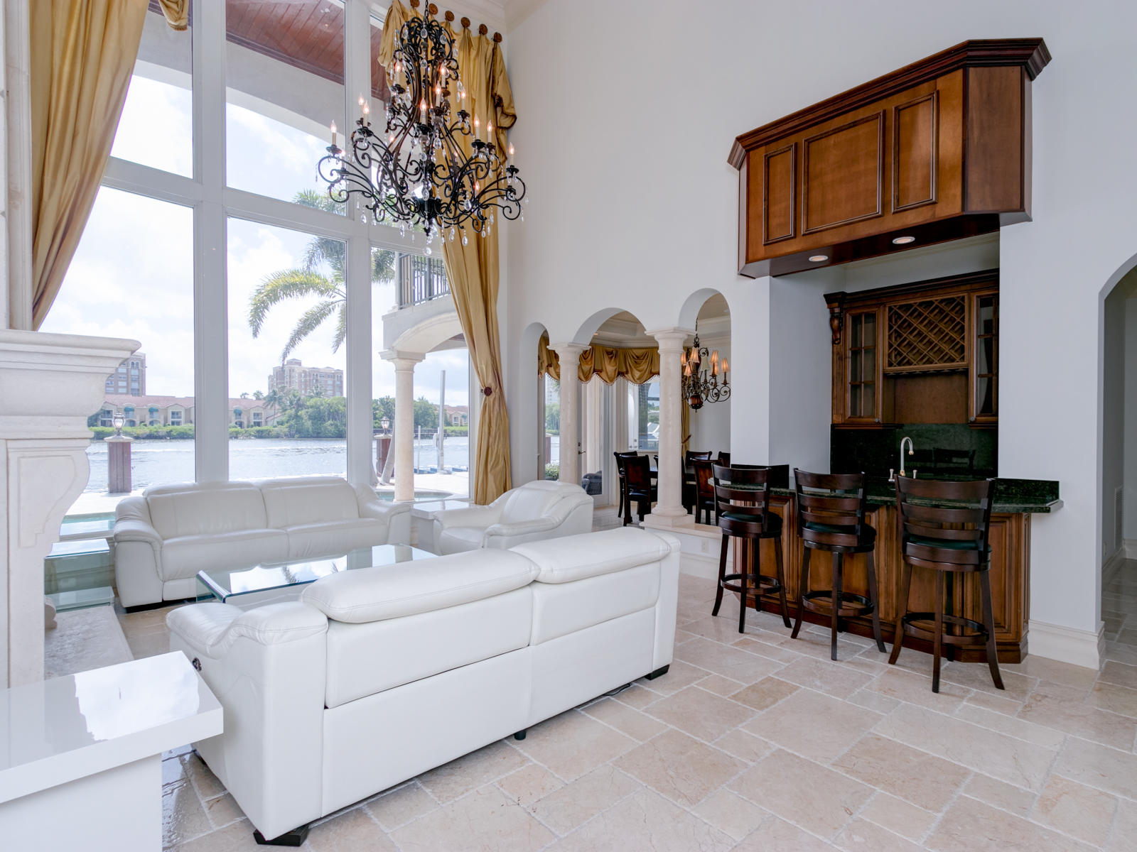 BOCA HARBOUR ISLAND SEC - Residential