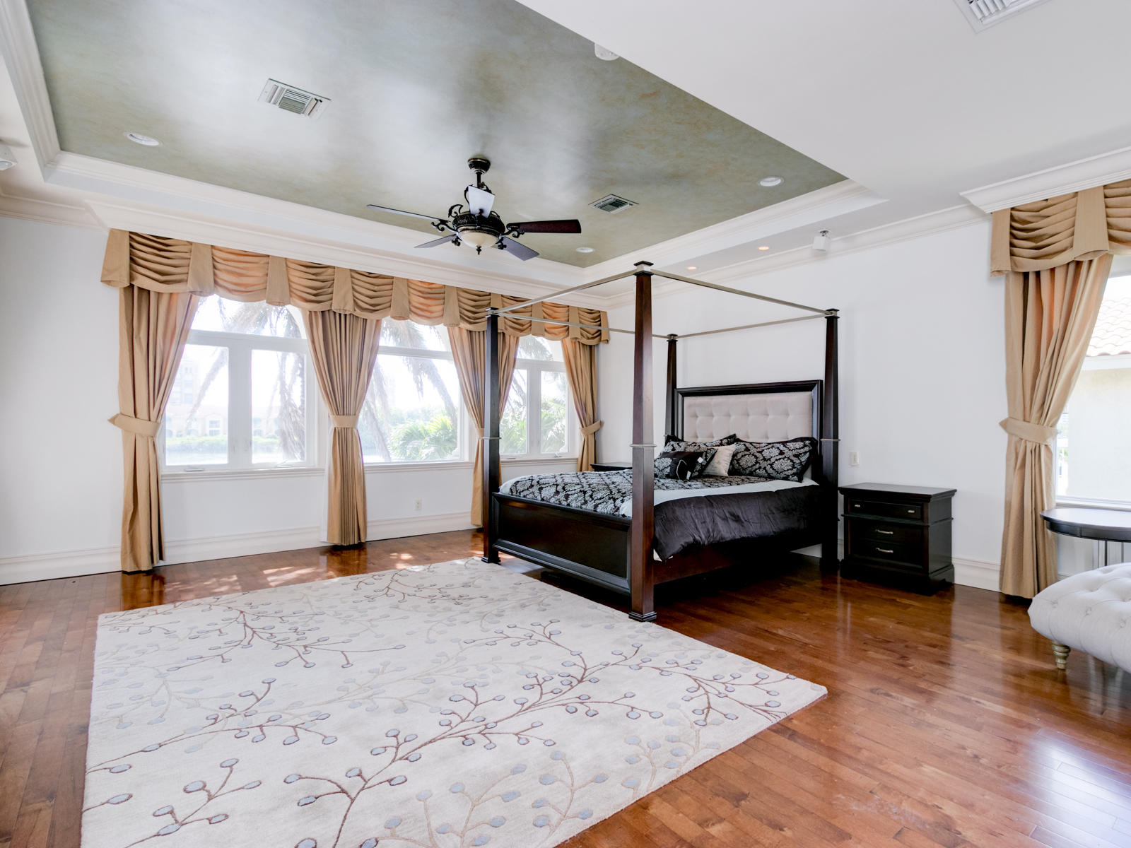 BOCA HARBOUR ISLAND SEC - Residential