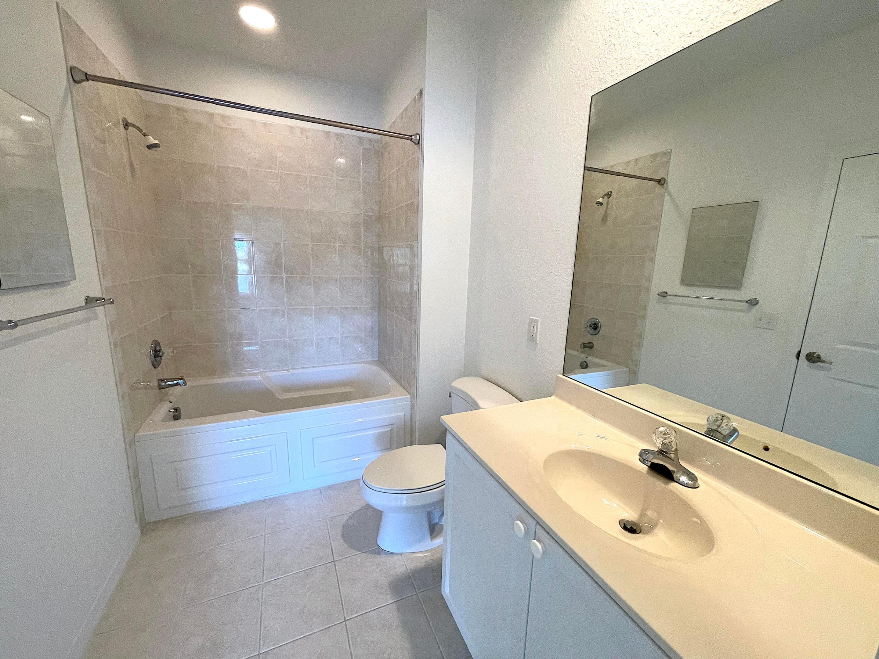 THE LAKES AT THE SAVANNAHS CONDOMINIUM - Residential