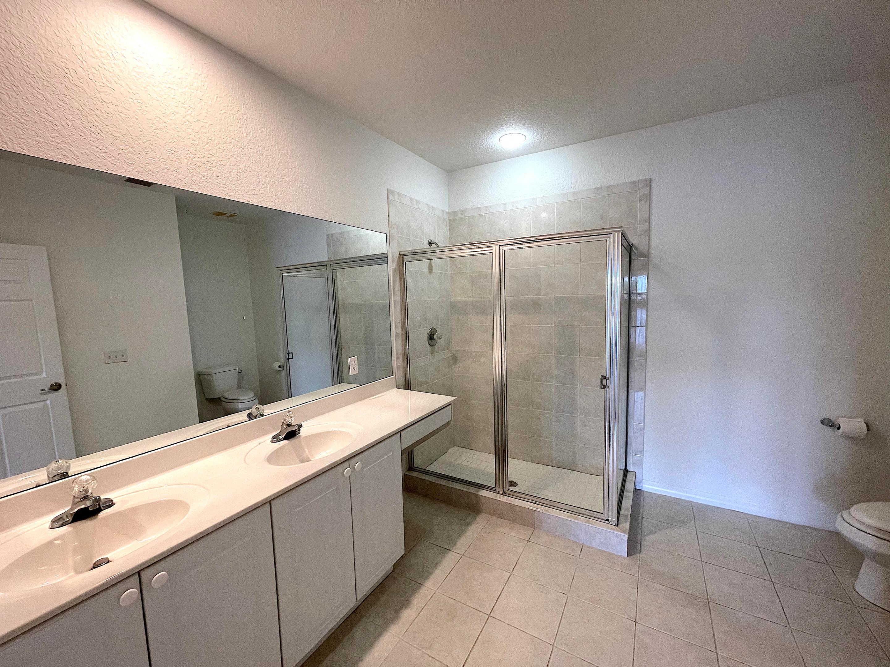 THE LAKES AT THE SAVANNAHS CONDOMINIUM - Residential