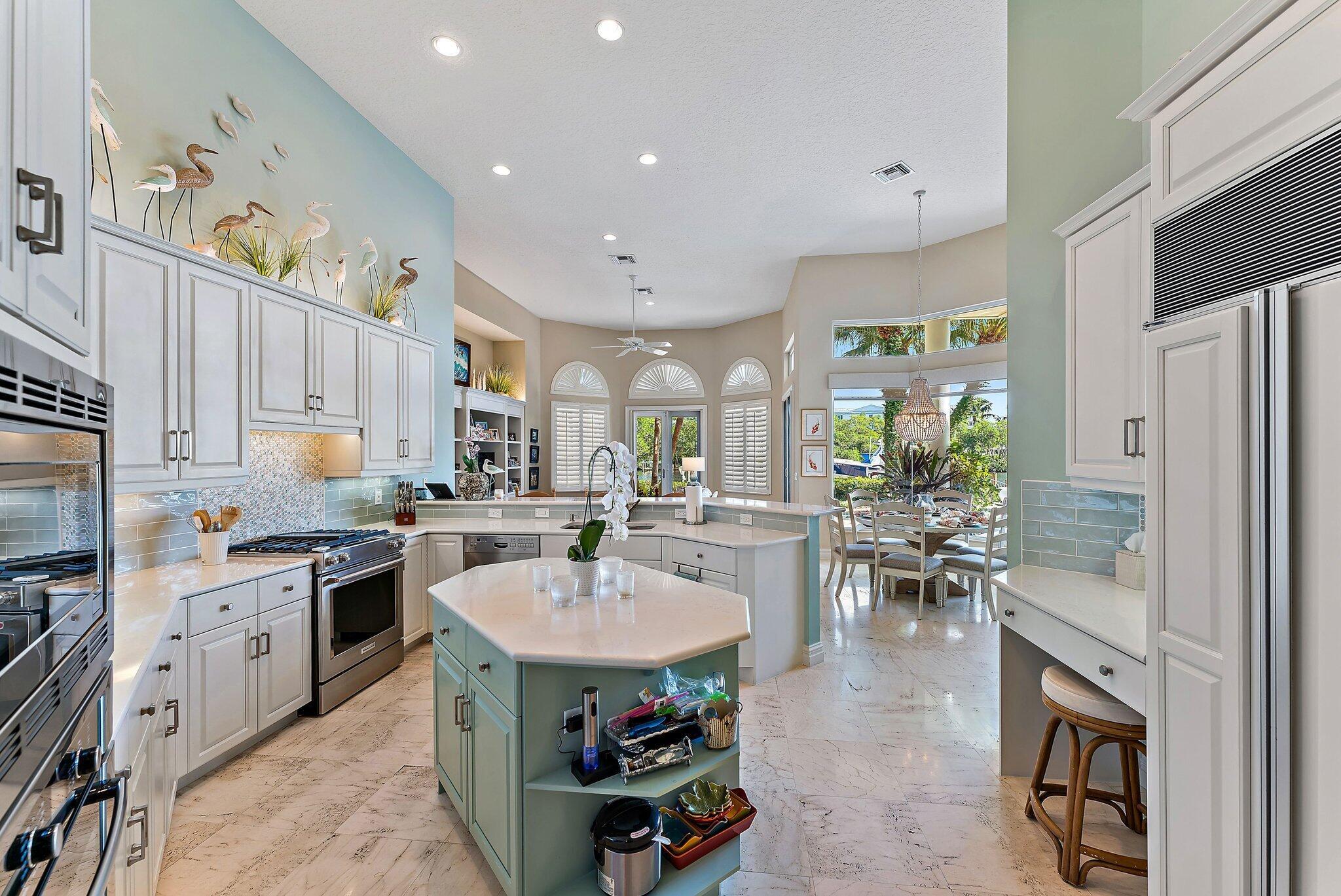 JUPITER RIVER ESTATES - Residential