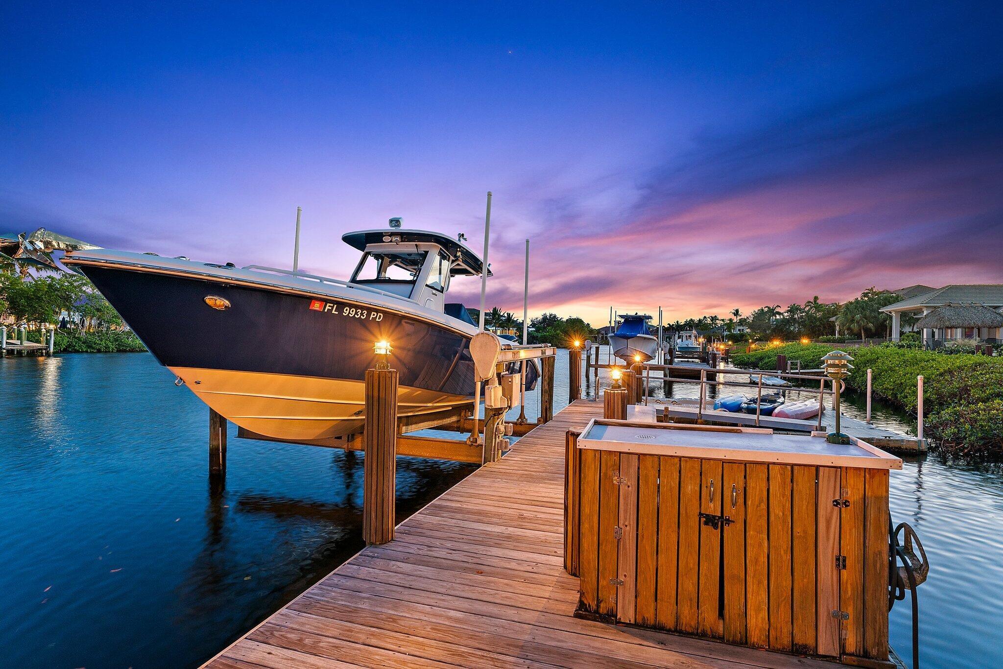 JUPITER RIVER ESTATES - Residential