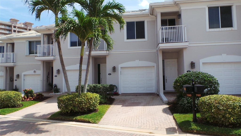 Photo of 760 Seaview Drive #760, Juno Beach, FL 33408 (MLS # F10429724)