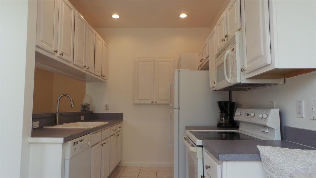 Photo of 760 Seaview Drive #760, Juno Beach, FL 33408 (MLS # F10429724)