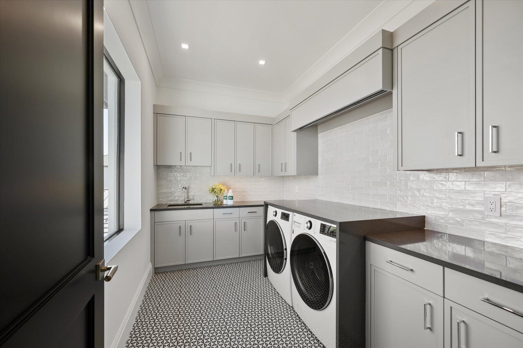 BLUE CYPRESS REPL AT PALM - Residential