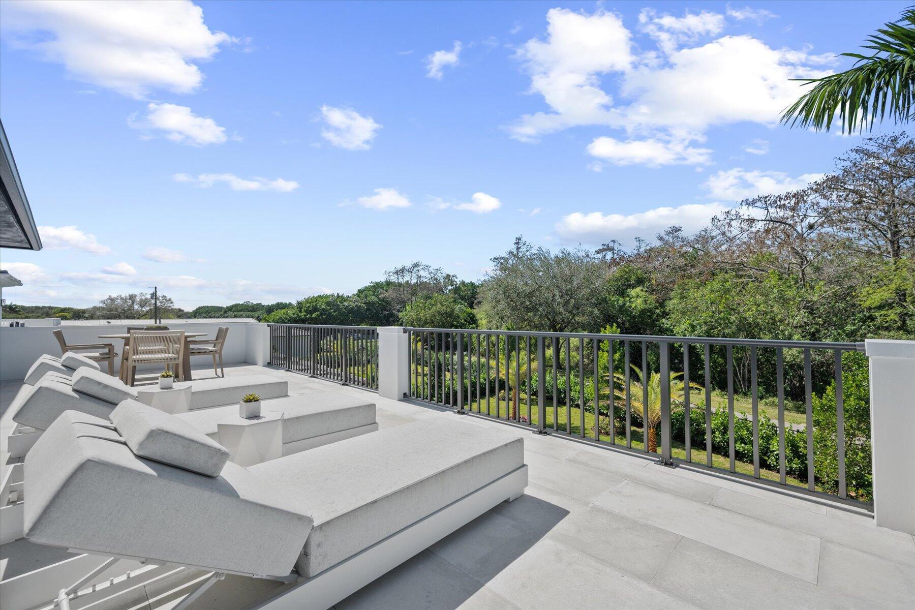 BLUE CYPRESS REPL AT PALM - Residential