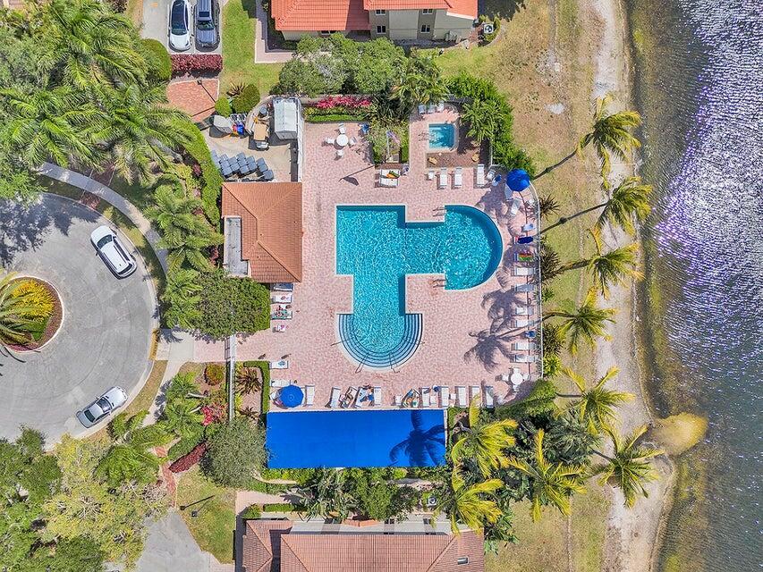 PLUM AT BOCA POINTE CONDO - Residential