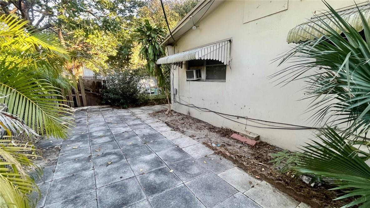 Croissant Park 4-28 B - Residential Lease