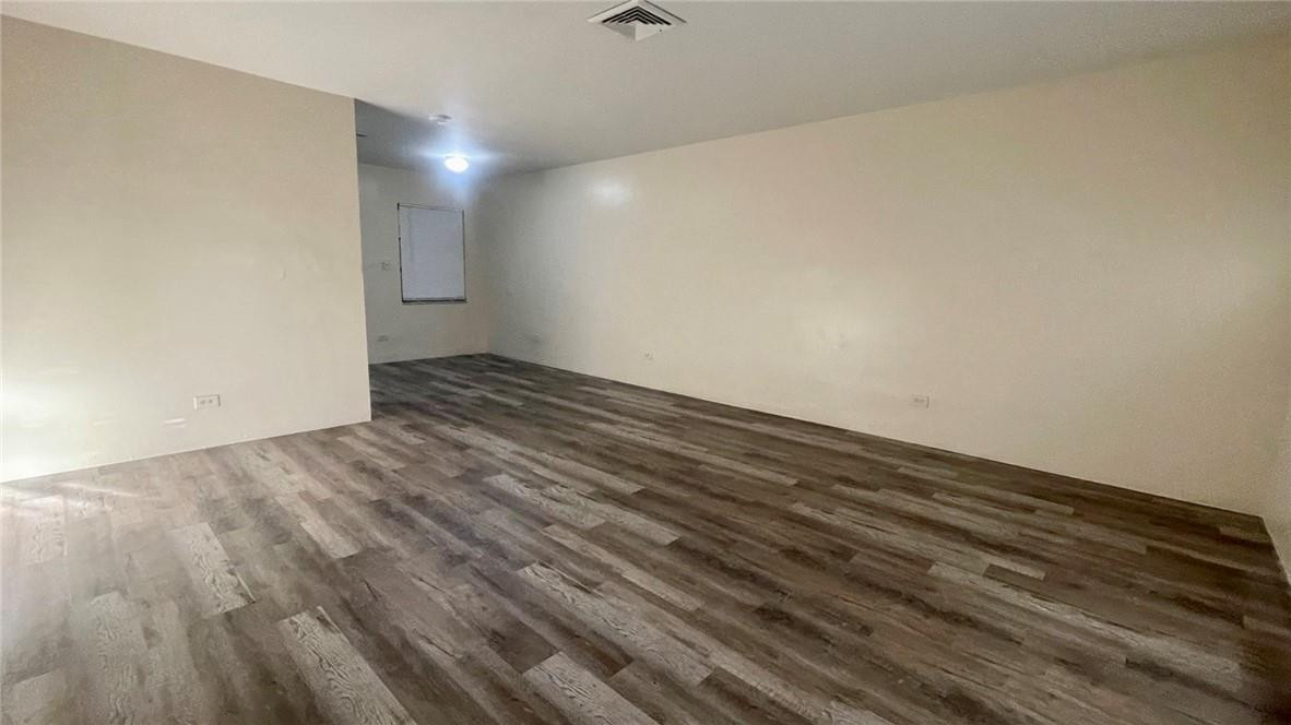 Croissant Park 4-28 B - Residential Lease