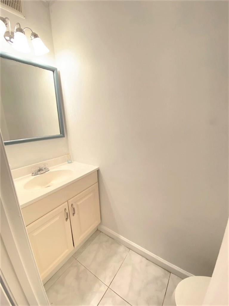 Nova North Condo 1 - Residential Lease