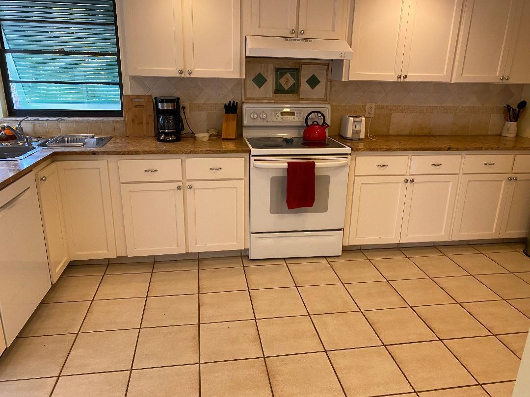 INDIAN RIVER SHORES UNIT 1 - Residential Lease