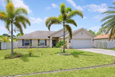 A home in Port St Lucie