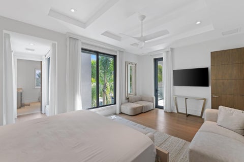 Tiny photo for 169 W KEY PALM Road, Boca Raton, FL 33432 (MLS # B26089630)