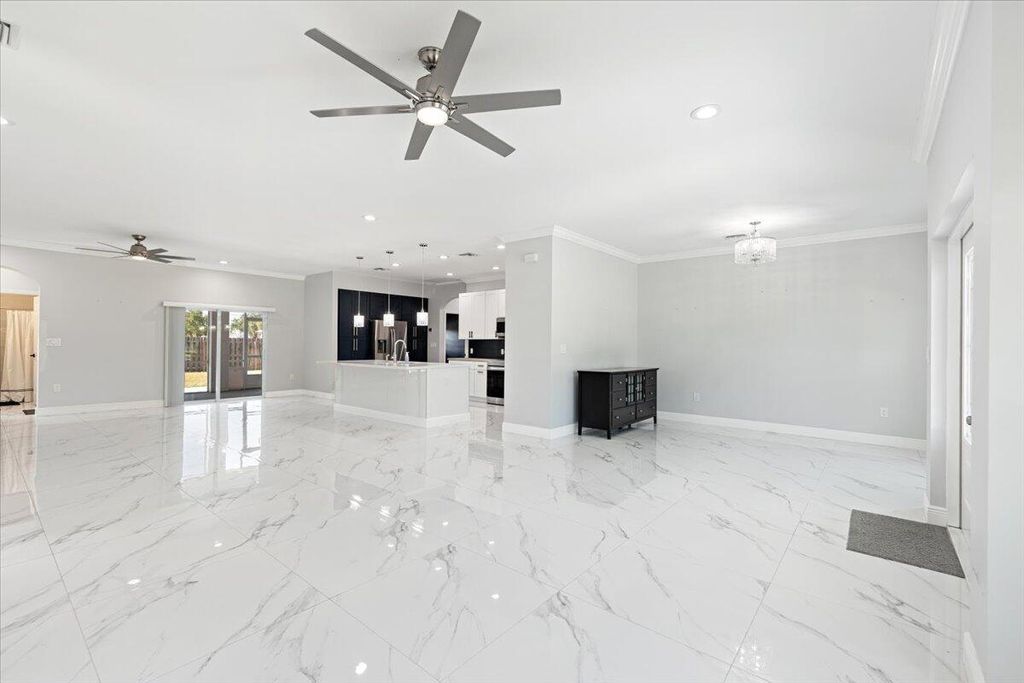 Photo of 406 SW Ridgecrest Drive, Port Saint Lucie, FL 34953 (MLS # R10980200)