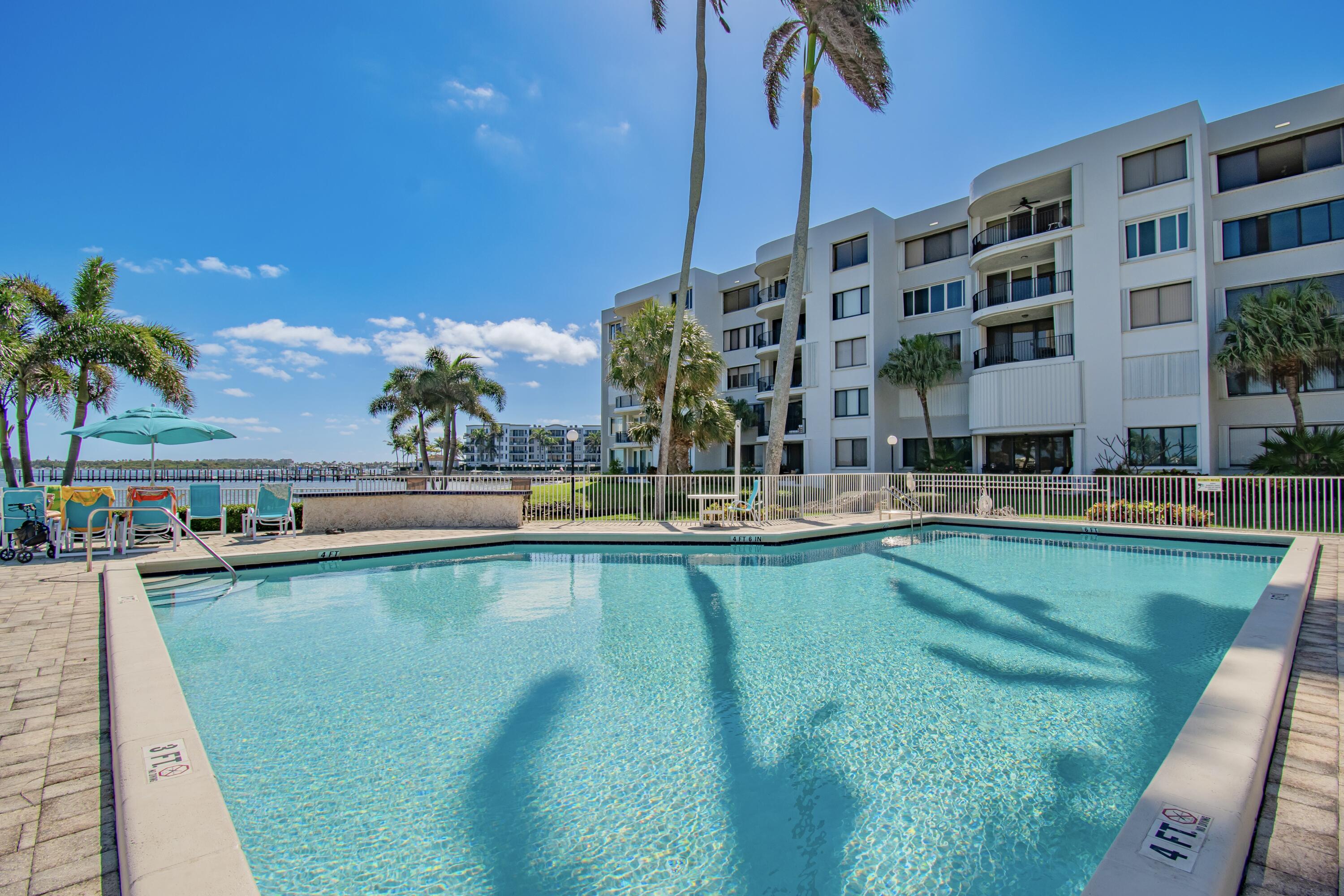 LAKESHORE COLONY I CONDO - Residential