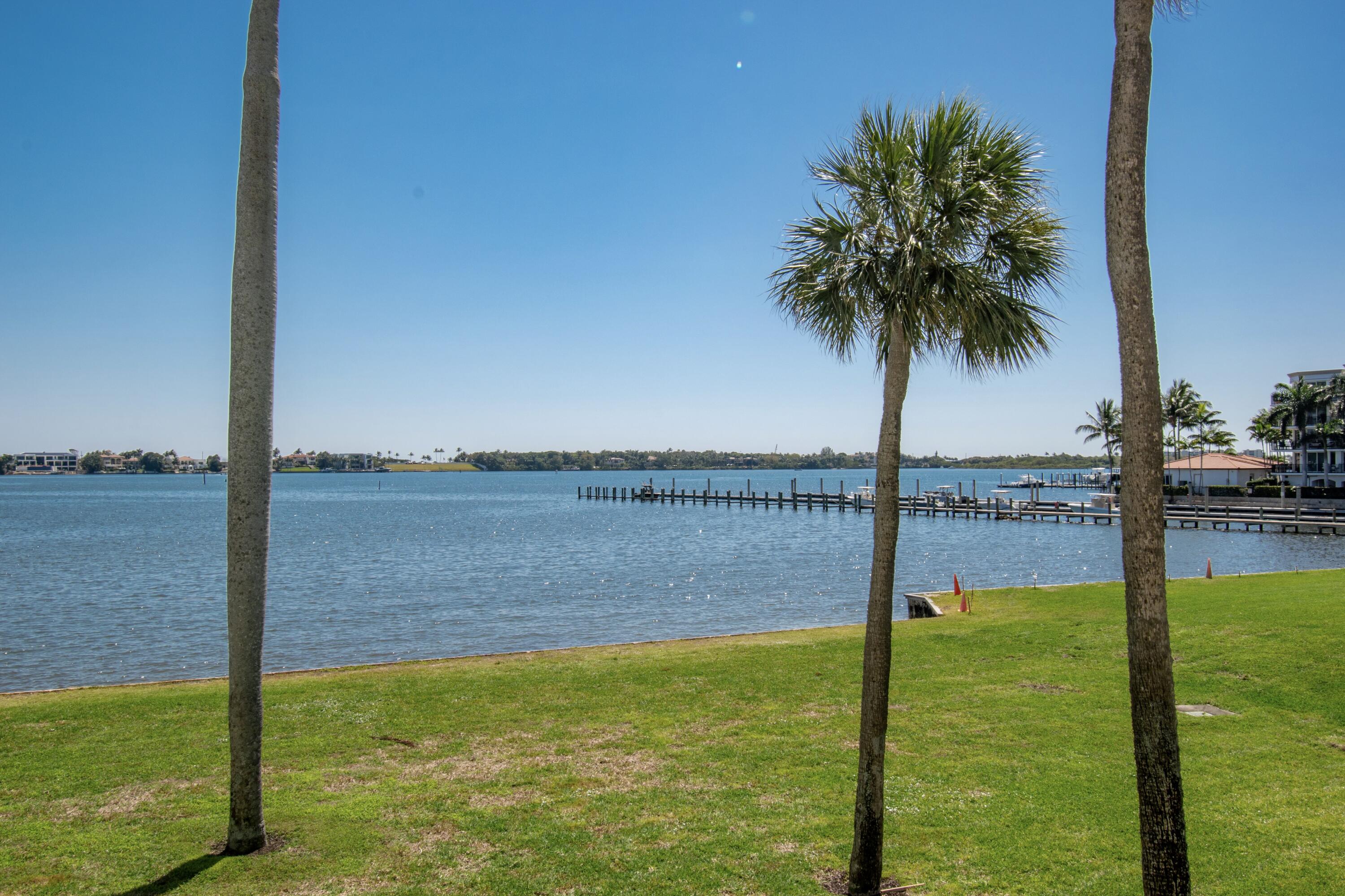 LAKESHORE COLONY I CONDO - Residential