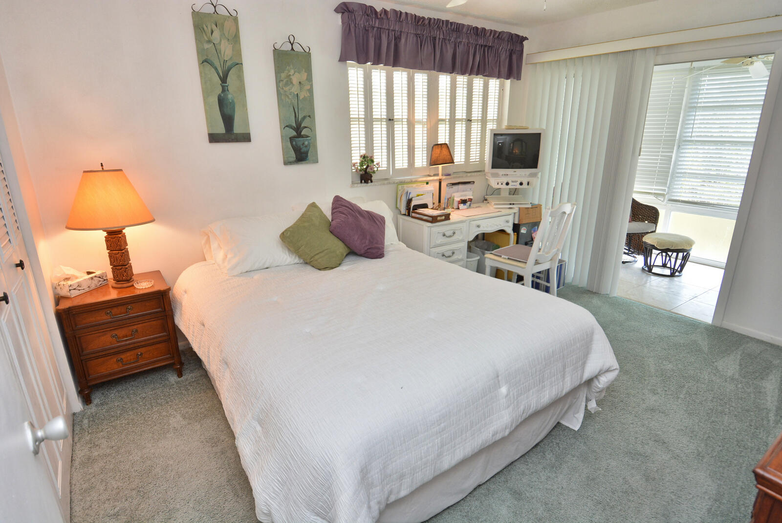 VISTA DEL LAGO CONDO - Residential