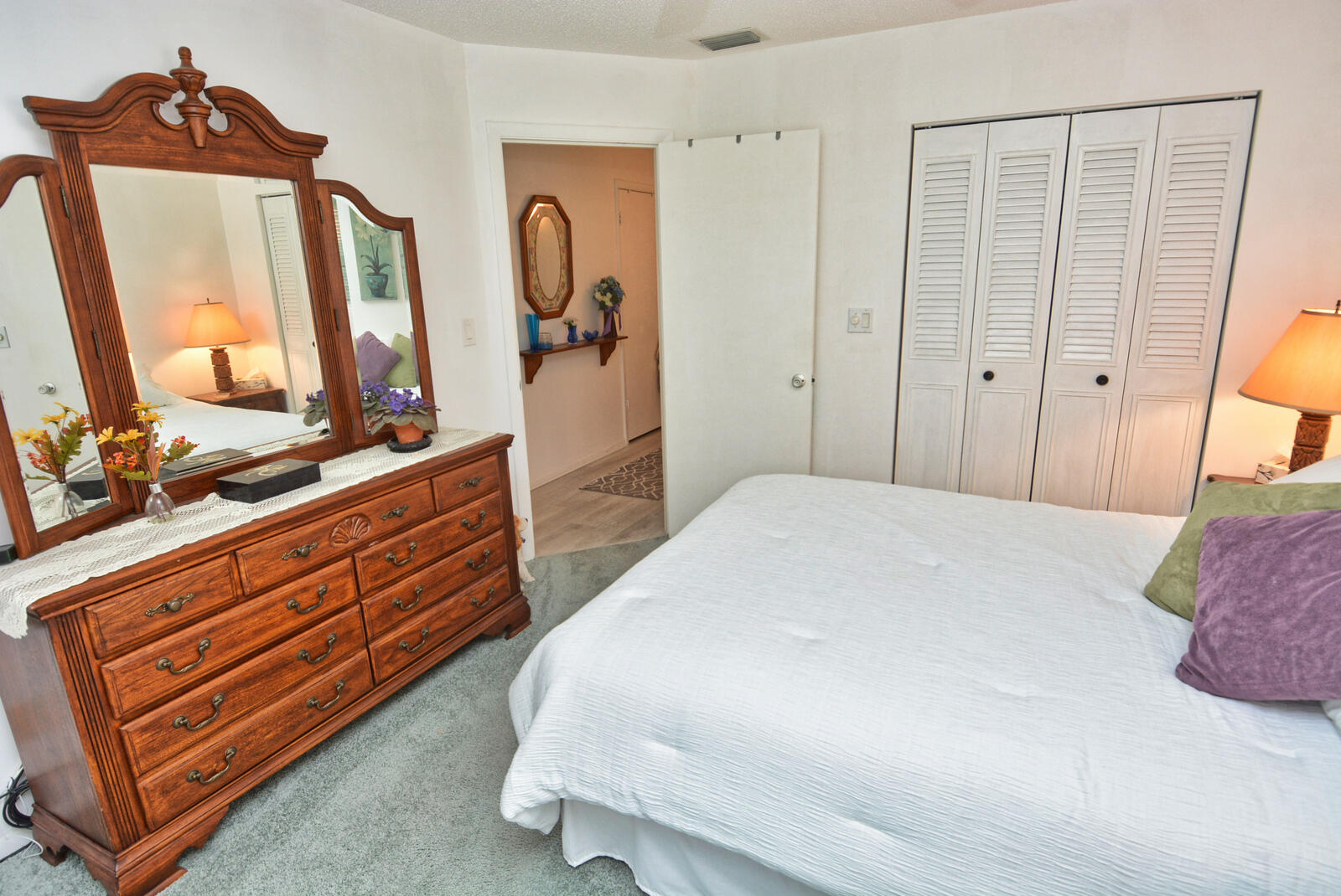 VISTA DEL LAGO CONDO - Residential