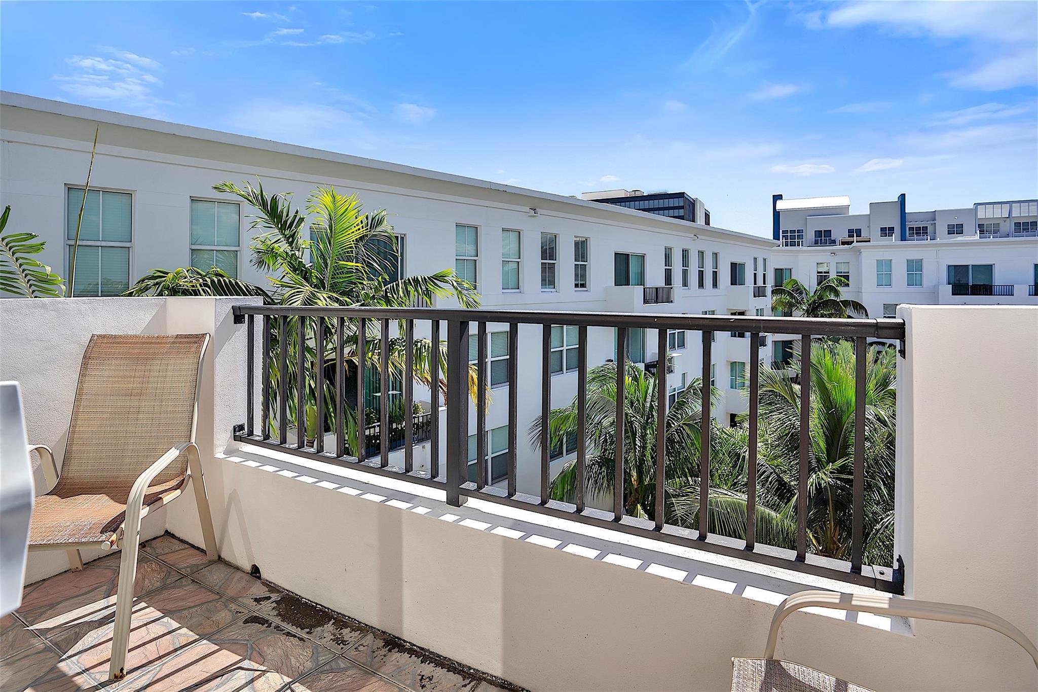 Lauderdale One - Residential