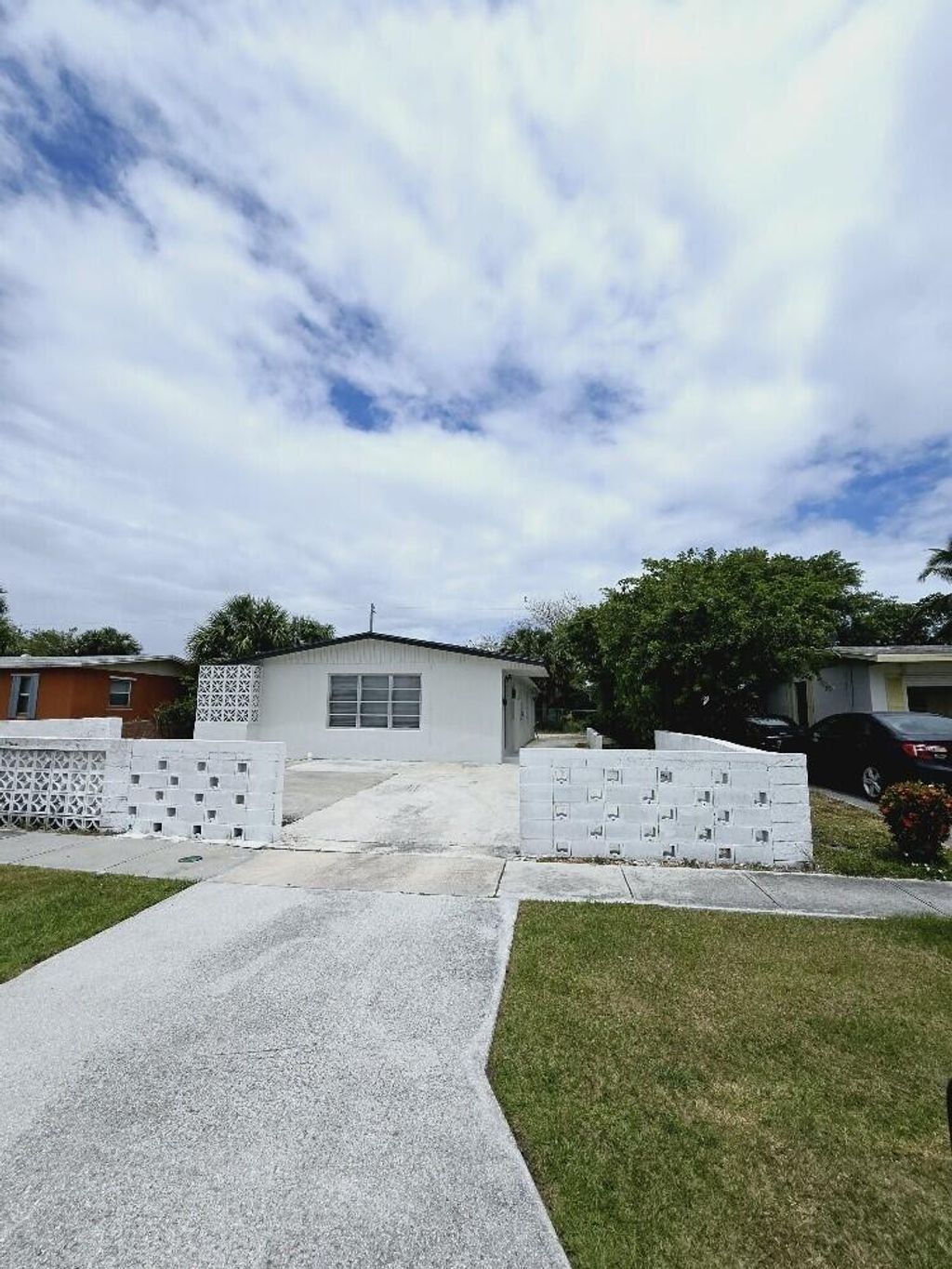 Photo of 1335 7th Street, West Palm Beach, FL 33401 (MLS # R10982795)
