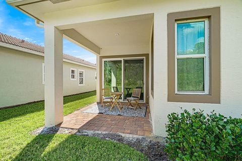 A home in Port St Lucie