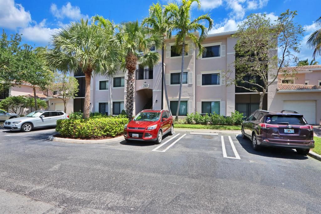Photo of 2803 Sarento Place #302, Palm Beach Gardens, FL 33410 (MLS # R10720468)