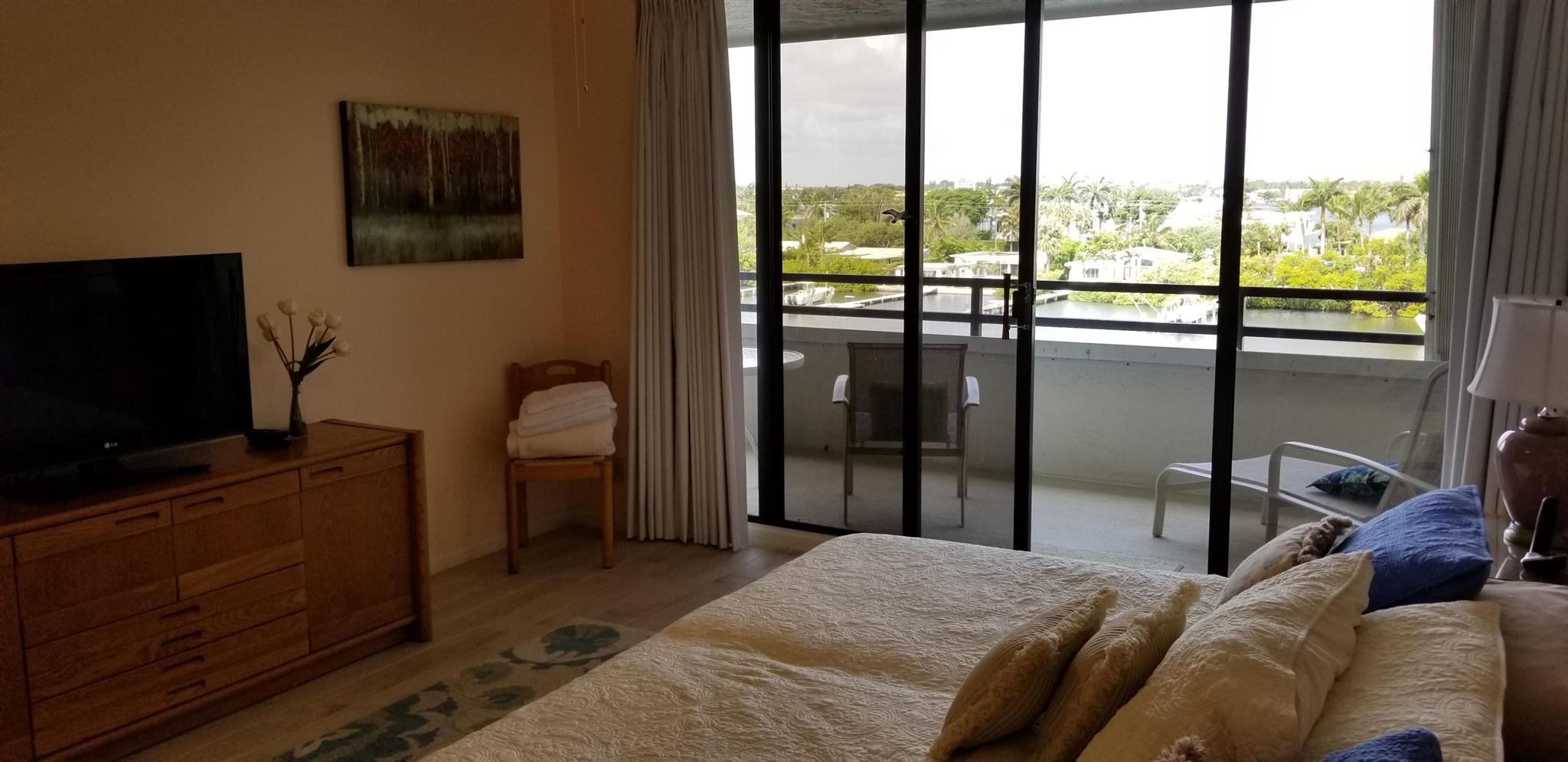 THIRTY FIVE SIXTY CONDO - Residential Lease