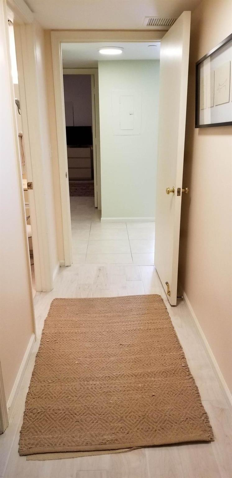 THIRTY FIVE SIXTY CONDO - Residential Lease