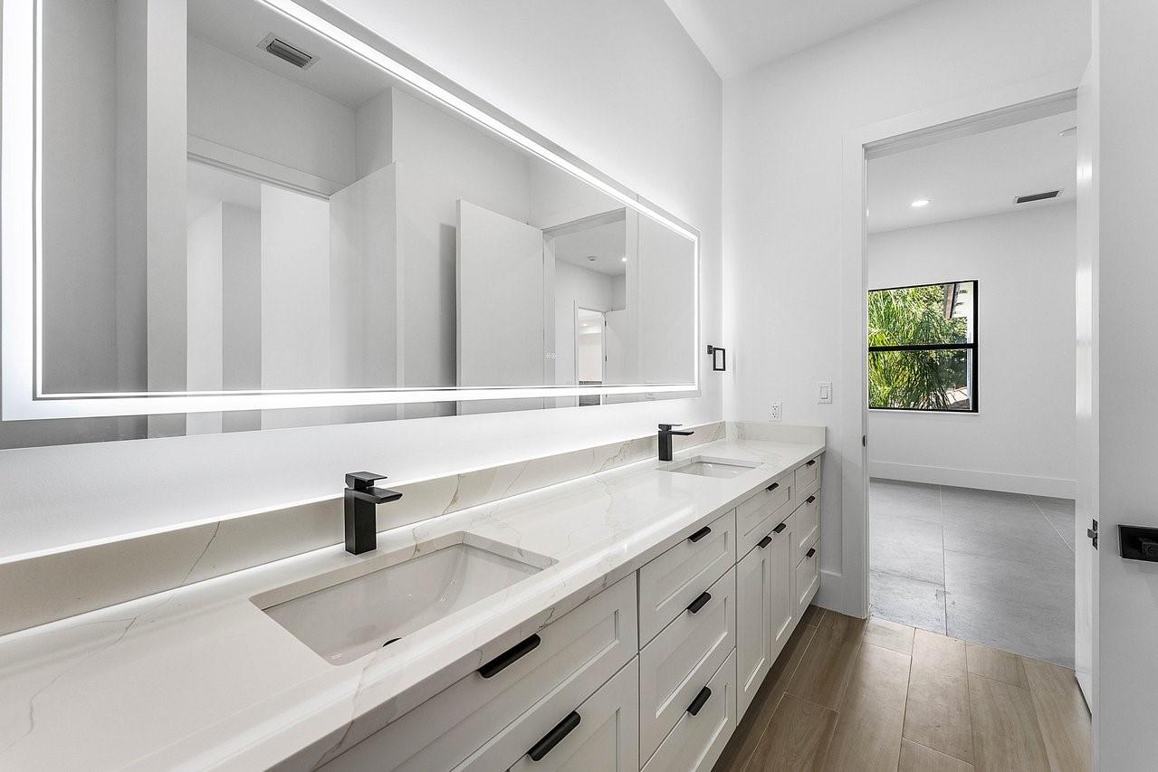 The Oaks - Residential