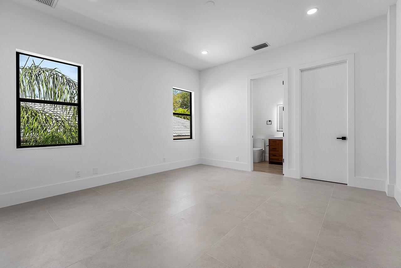 The Oaks - Residential