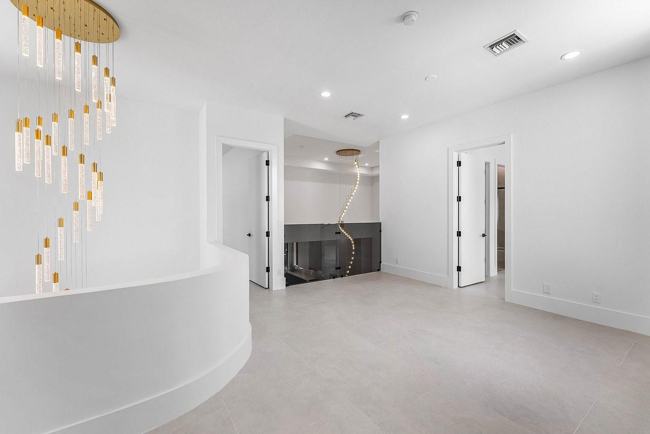 The Oaks - Residential