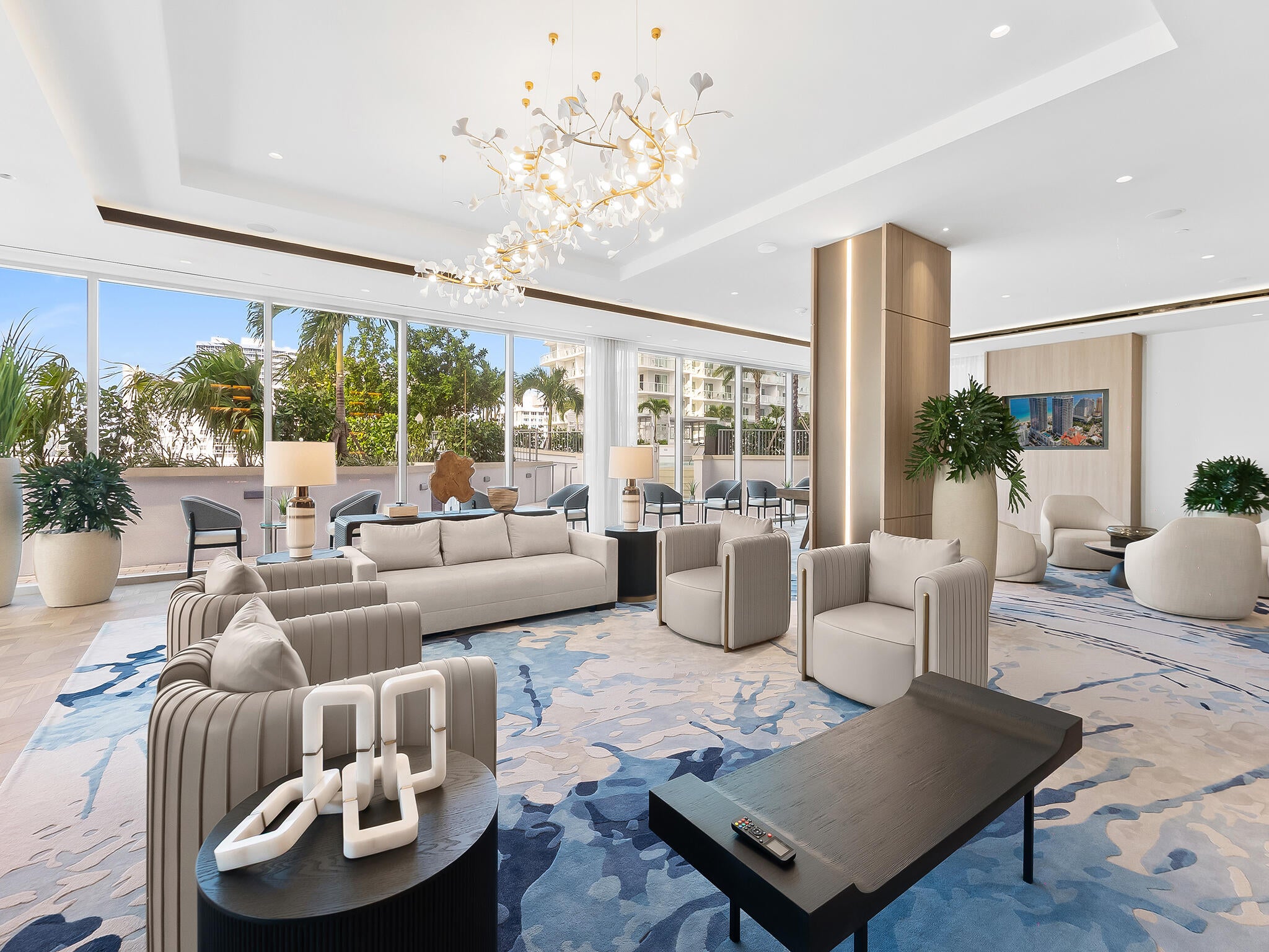 151 N Seabreeze Boulevard 2104