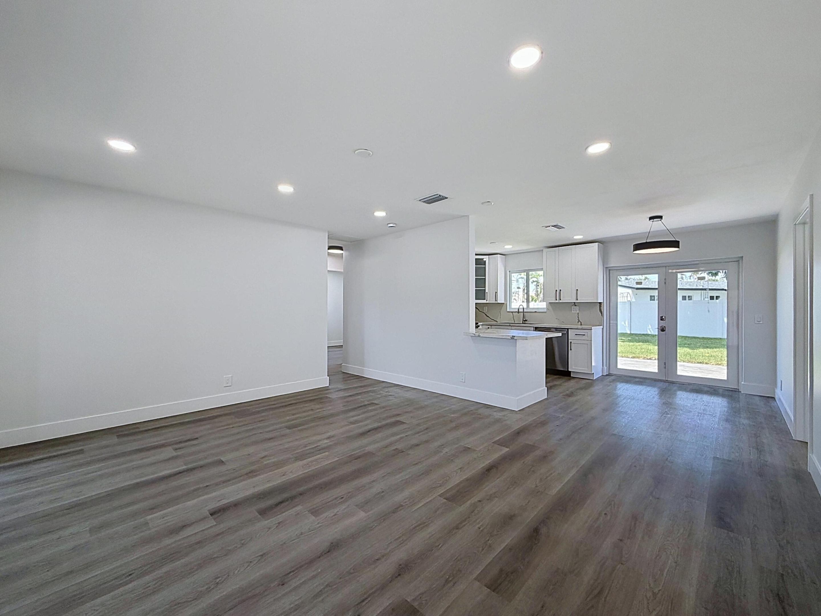 1441 SW 1ST Terrace